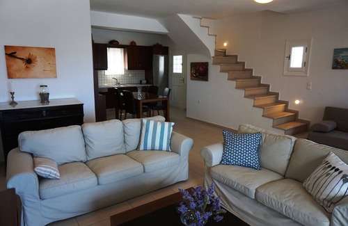 Ios Villa | Breathtaking view experience centrally located Ios