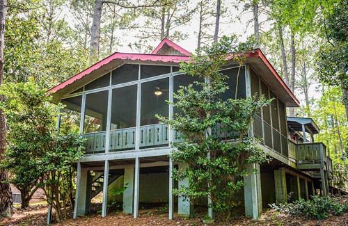 Pine Mountain Ski Chalet | Breathtaking view of Lake Innsbruck right from your own screened in porch.