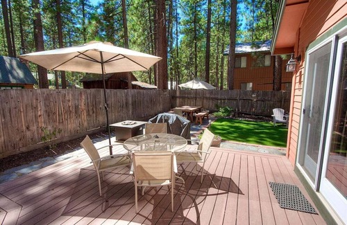 Bijou Pines House | Breezy Pines Cabin - Adorable Cabin!