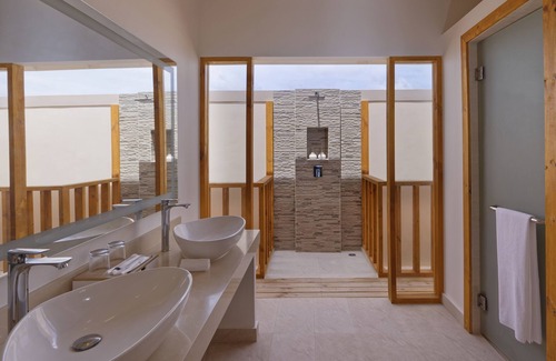 Kottefaru Hotel | Brennia Kottefaru