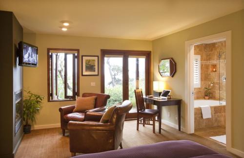 Mendocino Hotel | Brewery Gulch Inn & Spa