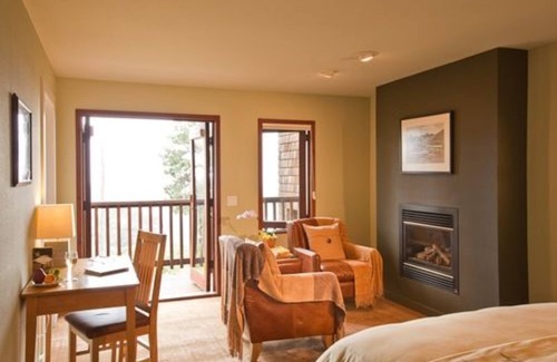 Mendocino Bed & Breakfast | Brewery Gulch Inn