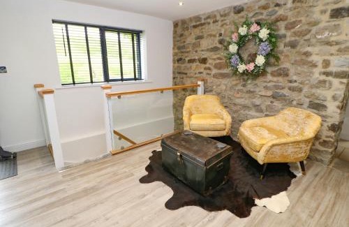 Wearhead House | Briar Barn