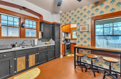 Sutter Creek House | Brick & Creek House home