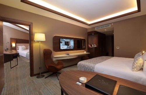 Bahcelievler Hotel | Bricks Hotel İstanbul