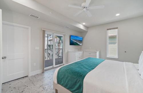 Bradenton Beach Hotel | Bridgewalk, a Landmark Resort