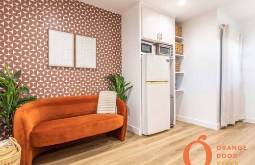 Ladera Heights Apartment | Bright 1BR Apt | LAX | LA | Beaches