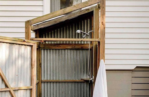 Folly Beach House | Bright 3-Bed Cottage w/Grill, Steps to the Beach!