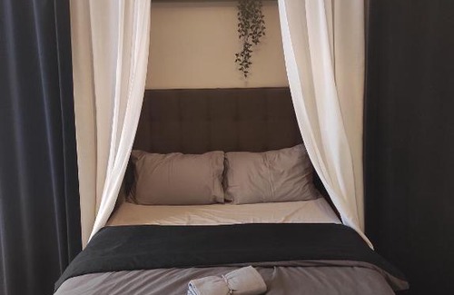 Cranbrook House | Bright & Airy Spacious Double Room