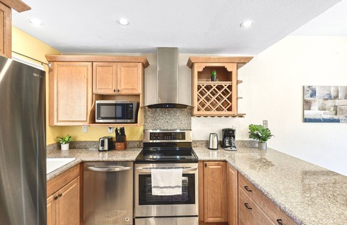 Townsend House | Bright and cozy 3BD/2.5BA in San Jose!