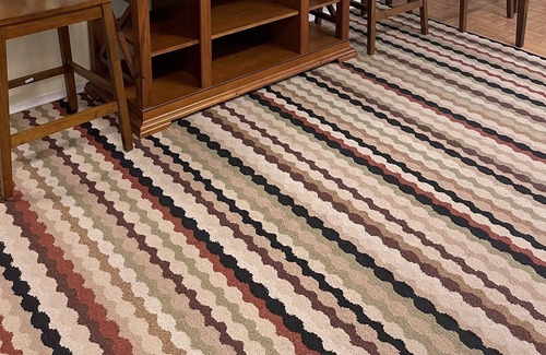 Seaside House | Bright and elegant family retreat - 6 minutes from the beach!