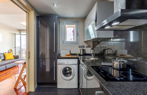 Sant Adria de Besos Apartment | Bright apartment near Forum Beach with pool