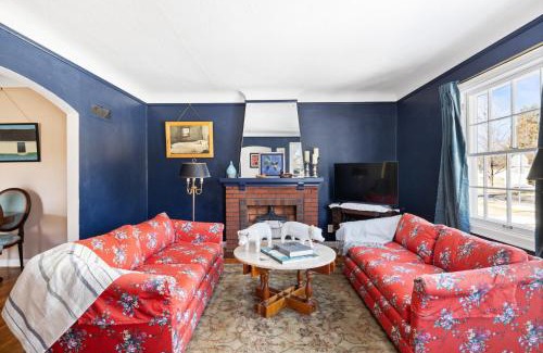 Billings Apartment | Bright & Cozy 2BR | Near Downtown, MSU & Hospitals