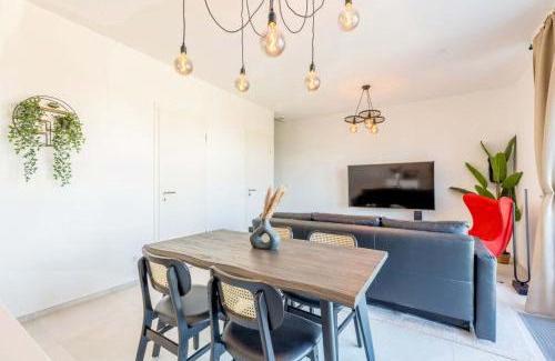 Sanem Apartment | Bright Flat with Balcony & Comfort