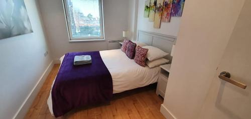 Finsbury Park Apartment | Bright & spacious Double Bedroom with EnSuite and Concierge! Paid parking available
