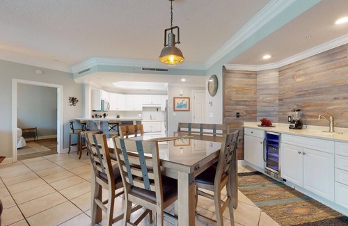 Orange Beach Condo | Brilliant Home w/Hot Tub & Indoor Pool near Beach