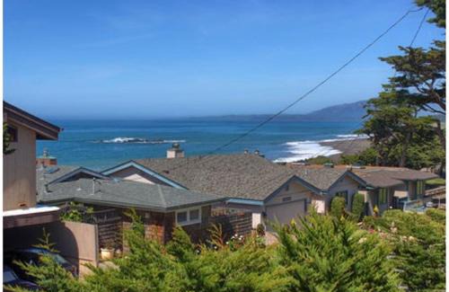 Park Hill House | Bristol By the Sea