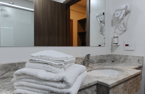 Rio Claro Hotel | Bristol Infinity