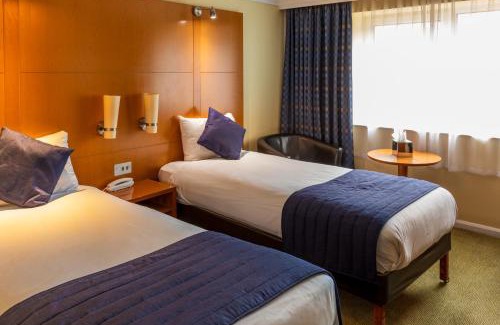 Bramhope Hotel | Britannia Leeds Bradford Airport