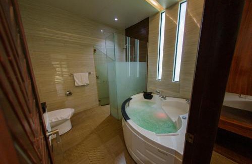 Tupi Hotel | Brittannika Golf Course Incorporated