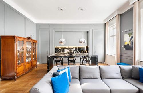 Terezvaros Apartment | Broadway Residence