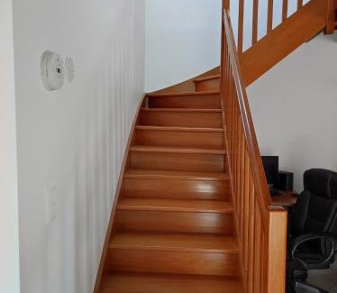 Guer House | Brocéliande calme breton, spa, wifi, amazon-disney tv, 4 lits, Freebox revolution,draps, café, thé
