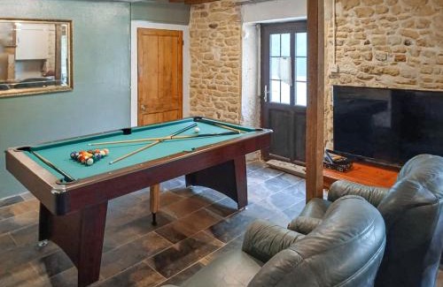 Mosterton House | Brockhill House