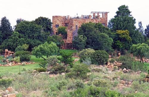 Tierpoort Cabin | Bronberg Bastion