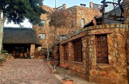 Tierpoort Cabin | Bronberg Bastion