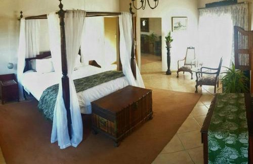 Tierpoort Cabin | Bronberg Bastion