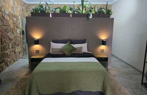 Tierpoort Cabin | Bronberg Bastion