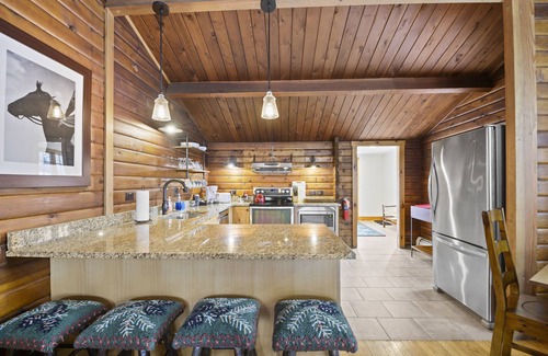 West Dover Cabin | Brook Bound Inn - Cabinn