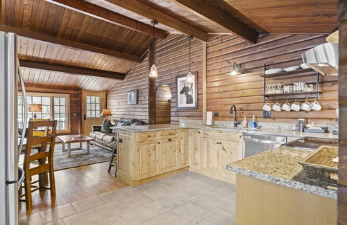 West Dover Hotel | Brook Bound Inn