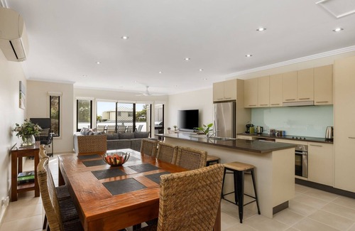 Cowes House | Brooklya by the Beach