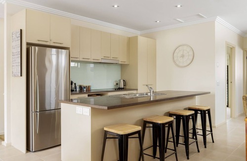 Cowes House | Brooklya by the Beach