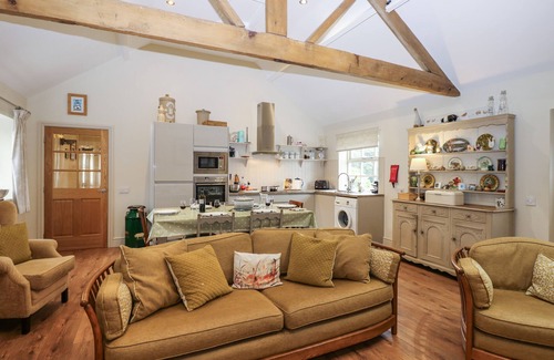 Brancepeth Cottage | BROOKSIDE BYRE, pet friendly, with a garden in Durham