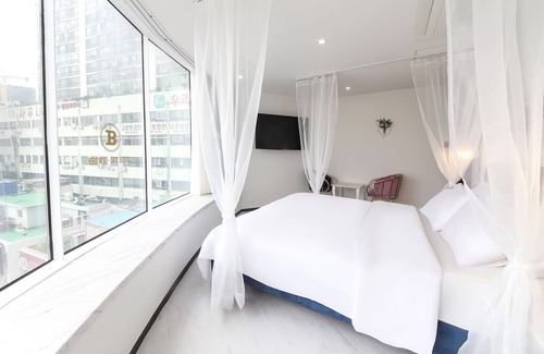 Seo Hotel | Brown-Dot Songdo