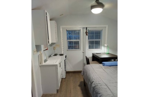 Ronda House | Brown Tiny House Unit 4