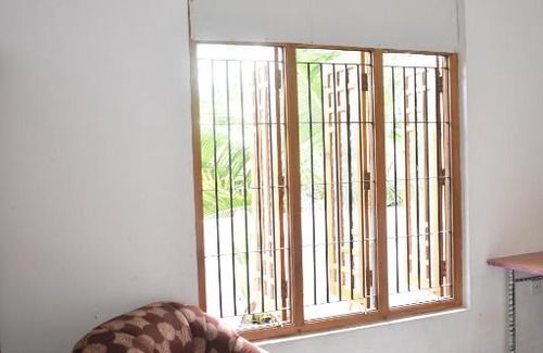 Sainthamarathu Bed & Breakfast | Bruce's Backpacker Homestay