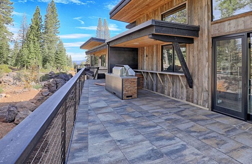 Ponderosa Palisades House | Buca Dodici at Schaffer's Mill | Located on Golf Course | Private Hot Tub