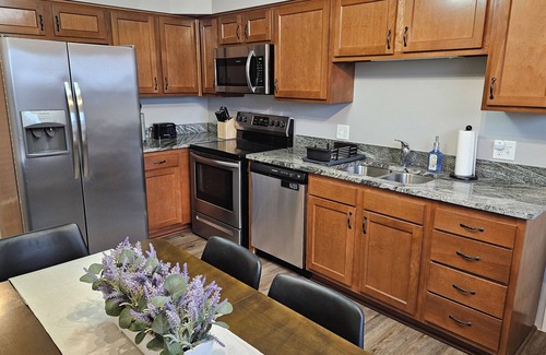 Carroll Condo | Buckeye Marshside BungalownInviting Apartment Getaway with Marshland Views.