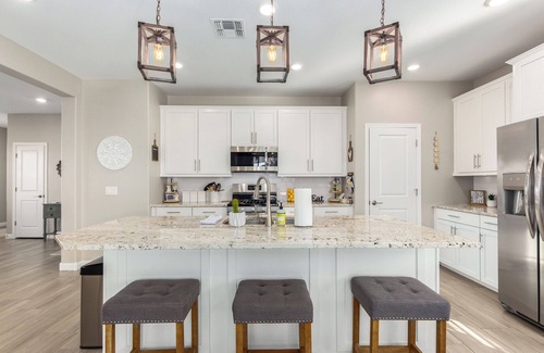 Buckeye House | Buckeye Paradise- Pool & Pet Friendly