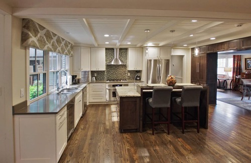 North Buckhead House | Buckhead home. Outdoor fireplace, private infinity edge pool & hot tub.