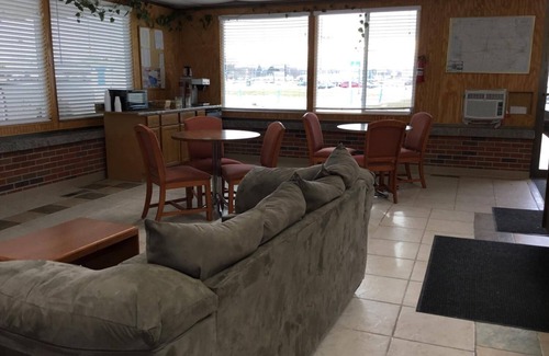 Storm Lake Hotel | Budget Inn Motel Storm Lake