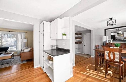 Kenwood House | Buffalo Bliss - near Universities and natural areas-Large deck and backyard