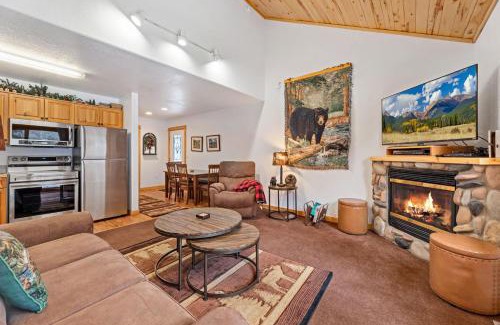 Fall River Estates Apartment | Bugle Pointe A10 by Estes Park Condos