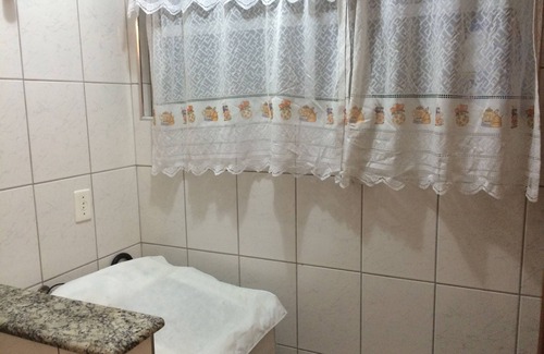 Gonzaga Apartment | Building in front of Praia do Gonzaga in Santos, between channels 2 and 3.