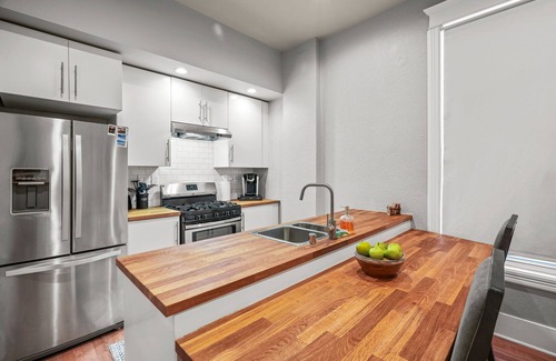 Downtown El Paso House | Built in 1915, this quaint historic El Paso home surprises you with its modern updates and decor