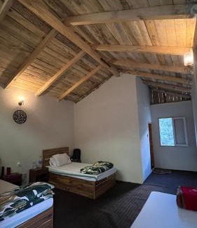 Gilgit-Baltistan Hotel | BULAN CHALETs