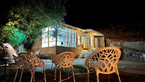 Gilgit-Baltistan Hotel | BULAN CHALETs